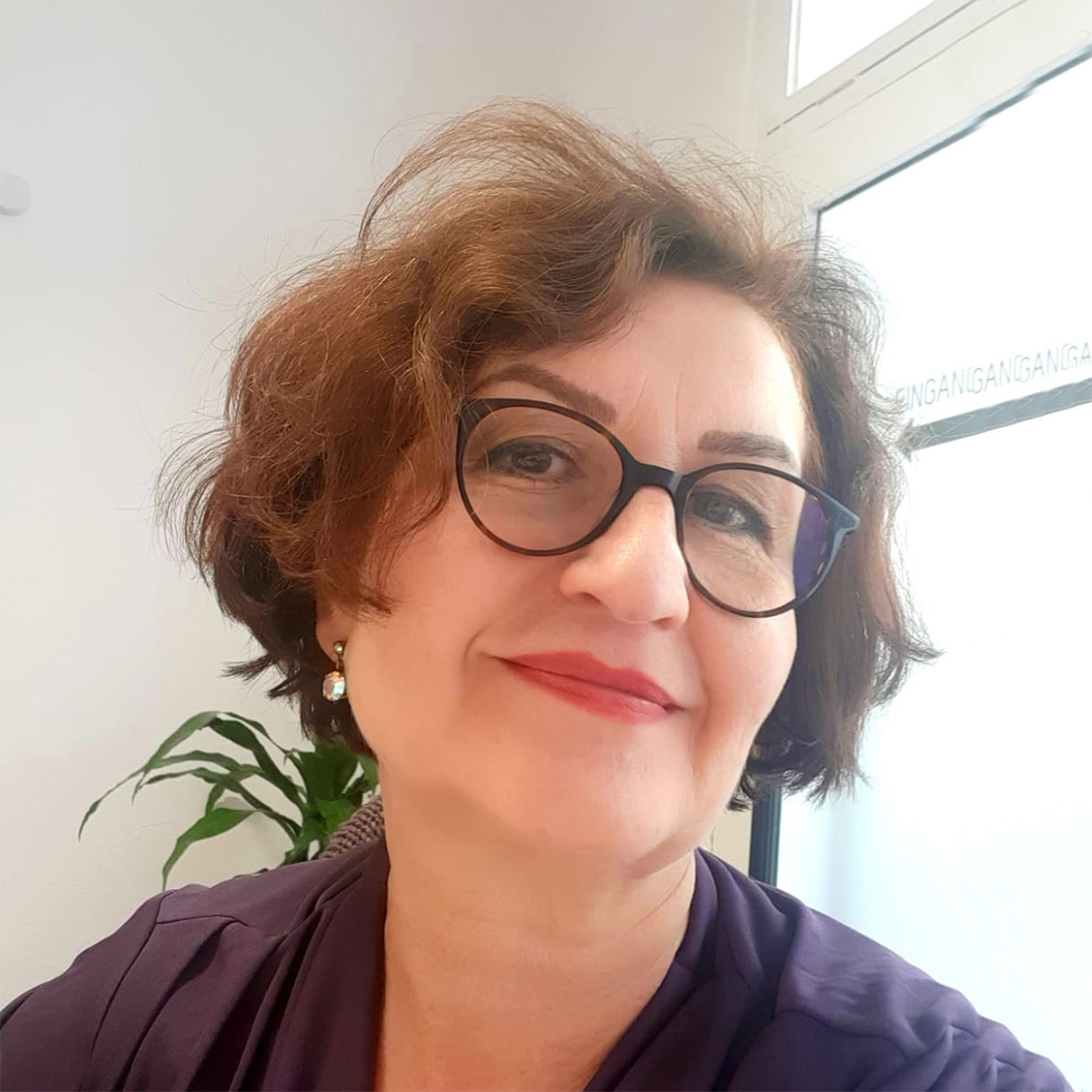 Ein Portrait von Saliha Ueras